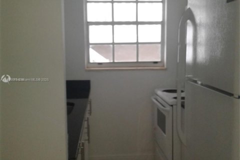 Copropriété à vendre à Miami Beach, Floride: 1 chambre, 41.81 m2 № 2016363 - photo 4