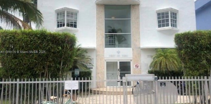 Condo à Miami Beach, Floride, 1 chambre  № 2016363