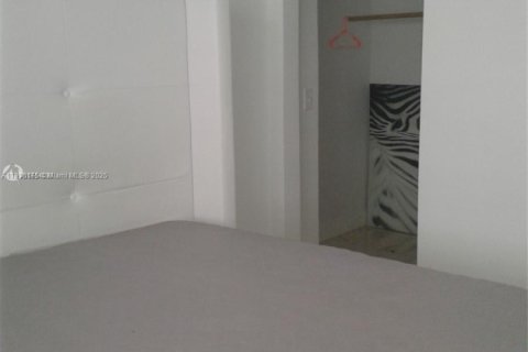 Copropriété à vendre à Miami Beach, Floride: 1 chambre, 41.81 m2 № 2016363 - photo 12