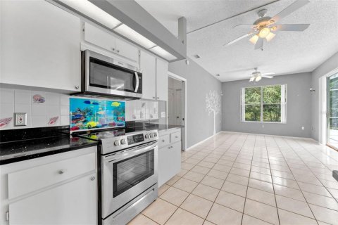 Villa ou maison à vendre à Spring Hill, Floride: 3 chambres, 140.56 m2 № 2312895 - photo 15
