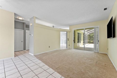 Villa ou maison à vendre à Spring Hill, Floride: 3 chambres, 140.56 m2 № 2312895 - photo 5