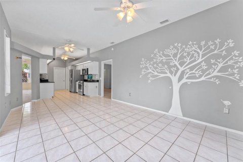 Villa ou maison à vendre à Spring Hill, Floride: 3 chambres, 140.56 m2 № 2312895 - photo 18
