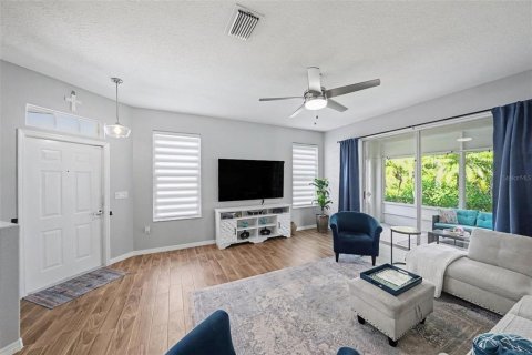 Casa en venta en Zephyrhills, Florida, 3 dormitorios, 139.91 m2 № 2388318 - foto 7