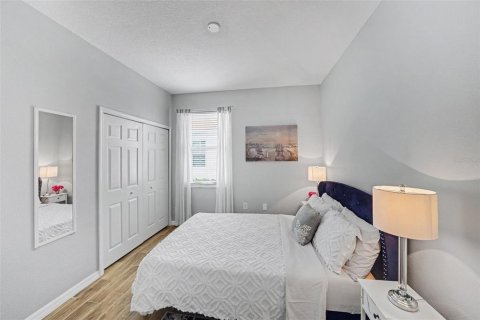Casa en venta en Zephyrhills, Florida, 3 dormitorios, 139.91 m2 № 2388318 - foto 18