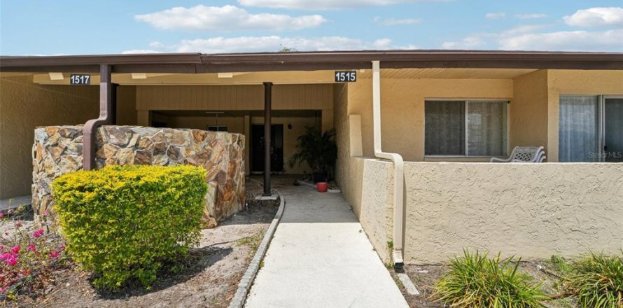 Condominio en Largo, Florida, 2 dormitorios № 1718538