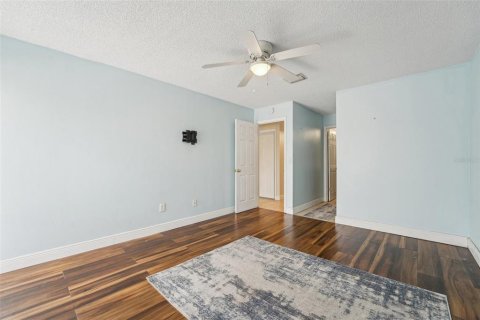 Copropriété à vendre à Largo, Floride: 2 chambres, 103.12 m2 № 1718538 - photo 28