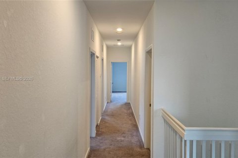 Casa en venta en Homestead, Florida, 5 dormitorios, 269.88 m2 № 1997479 - foto 18