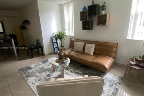 Купить кондоминиум в Дорал, Флорида 1 спальня, 69.03м2, № 1930672 - фото 8