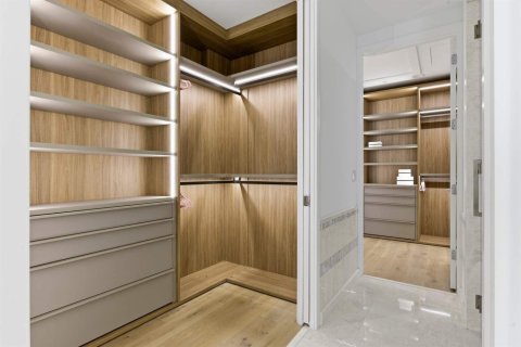 Copropriété à vendre à West Palm Beach, Floride: 4 chambres, 412.11 m2 № 2190891 - photo 19