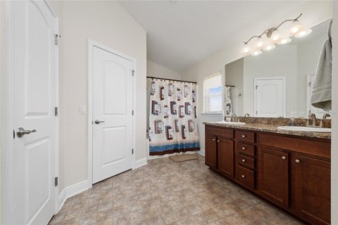 Casa en venta en Kissimmee, Florida, 3 dormitorios, 138.15 m2 № 1919131 - foto 19