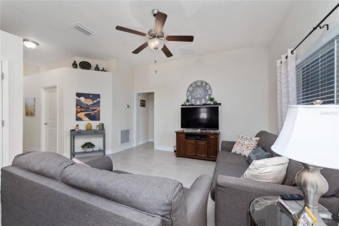 Casa en venta en Kissimmee, Florida, 3 dormitorios, 138.15 m2 № 1919131 - foto 16