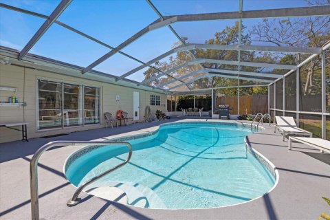 House in Tampa, Florida 3 bedrooms, 117.06 sq.m. № 1572640 - photo 24
