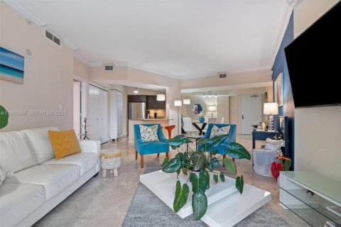 Copropriété à vendre à Aventura, Floride: 2 chambres, 122.63 m2 № 1989739 - photo 8