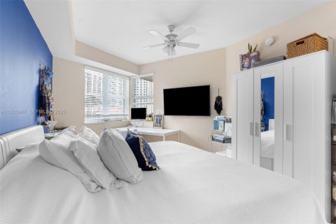 Copropriété à vendre à Aventura, Floride: 2 chambres, 122.63 m2 № 1989739 - photo 19