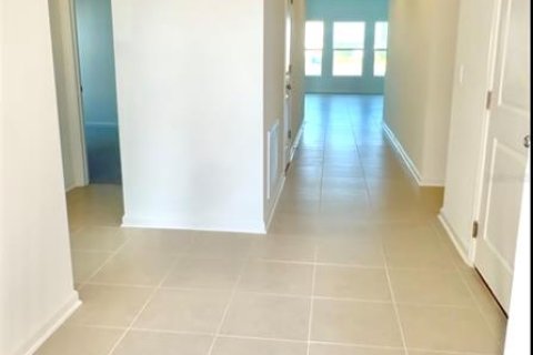 Casa en alquiler en Groveland, Florida, 4 dormitorios, 172.8 m2 № 1903234 - foto 7