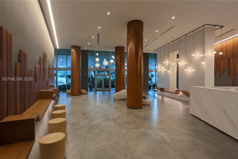 Кондоминиум с 2 спальнями в Майами, Флорида № 2054317