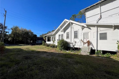 House in Tampa, Florida 4 bedrooms, 151.34 sq.m. № 1533778 - photo 6