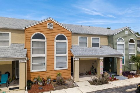 Townhouse in Kissimmee, Florida 2 bedrooms, 117.52 sq.m. № 2098060 - photo 2
