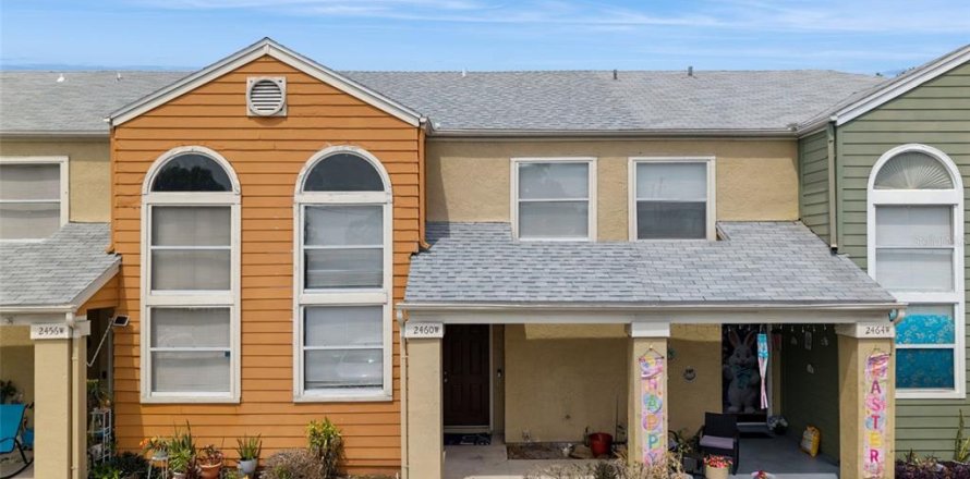 Townhouse in Kissimmee, Florida 2 bedrooms, 117.52 sq.m. № 2098060