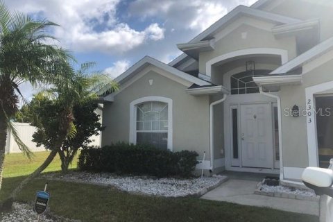 Casa en venta en Kissimmee, Florida, 4 dormitorios, 180.04 m2 № 1561731 - foto 1