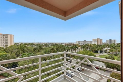 Condominio en venta en Saint Petersburg, Florida, 3 dormitorios, 192.03 m2 № 2102515 - foto 19