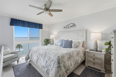 Condominio en venta en Saint Petersburg, Florida, 3 dormitorios, 192.03 m2 № 2102515 - foto 24