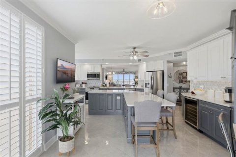 Condominio en venta en Saint Petersburg, Florida, 3 dormitorios, 192.03 m2 № 2102515 - foto 7