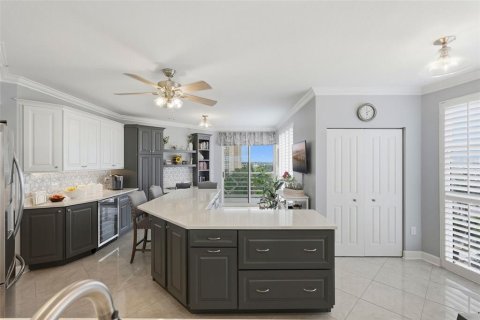 Condominio en venta en Saint Petersburg, Florida, 3 dormitorios, 192.03 m2 № 2102515 - foto 10