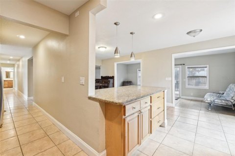 Casa en venta en Casselberry, Florida, 3 dormitorios, 175.96 m2 № 1667014 - foto 17