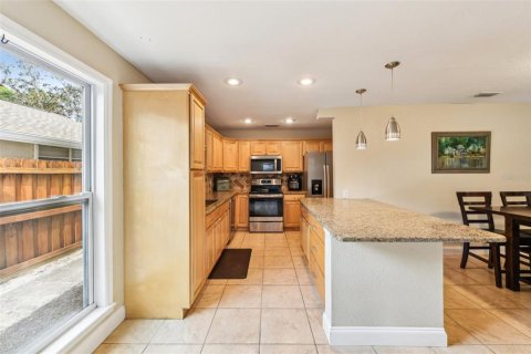 Casa en venta en Casselberry, Florida, 3 dormitorios, 175.96 m2 № 1667014 - foto 12