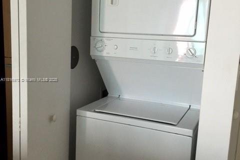 Copropriété à louer à Miami, Floride: 2 chambres, 99.87 m2 № 1770527 - photo 11