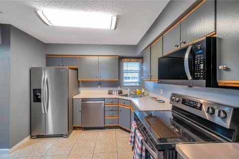 Condominio en venta en New Port Richey, Florida, 2 dormitorios, 91.04 m2 № 1546502 - foto 17