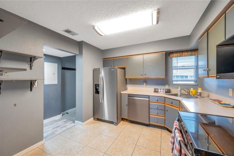 Condominio en venta en New Port Richey, Florida, 2 dormitorios, 91.04 m2 № 1546502 - foto 16