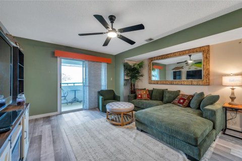 Copropriété à vendre à New Port Richey, Floride: 2 chambres, 91.04 m2 № 1546502 - photo 12