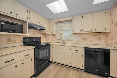 Copropriété à vendre à Clearwater, Floride: 2 chambres, 101.64 m2 № 1583846 - photo 21