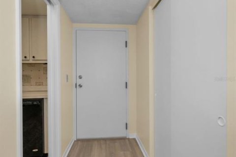 Copropriété à vendre à Clearwater, Floride: 2 chambres, 101.64 m2 № 1583846 - photo 10