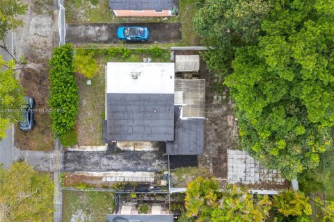 Купить виллу или дом в Норт-Майами, Флорида 2 спальни, 89.74м2, № 2011105 - фото 24