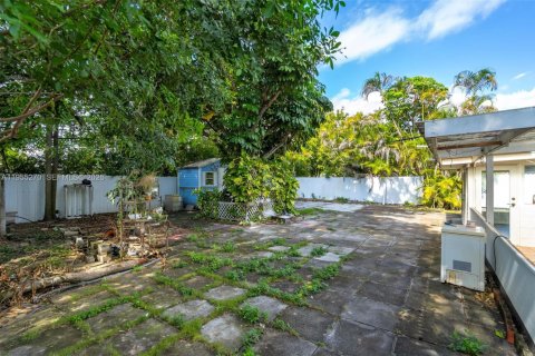 Купить виллу или дом в Норт-Майами, Флорида 2 спальни, 89.74м2, № 2011105 - фото 19