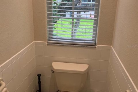 House in Venice, Florida 3 bedrooms, 190.64 sq.m. № 2218703 - photo 25