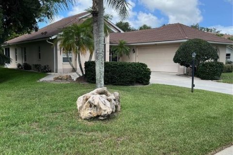 House in Venice, Florida 3 bedrooms, 190.64 sq.m. № 2218703 - photo 3
