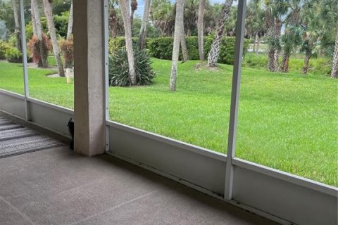 House in Venice, Florida 3 bedrooms, 190.64 sq.m. № 2218703 - photo 5