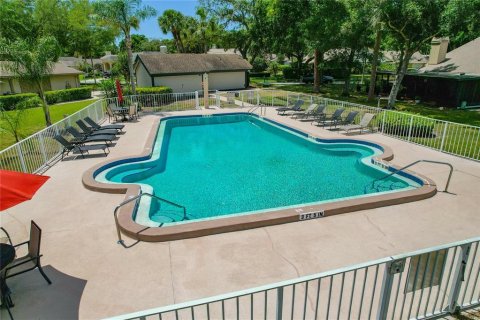 House in Palm Harbor, Florida 2 bedrooms, 182.37 sq.m. № 2140569 - photo 4