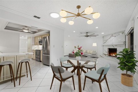 House in Palm Harbor, Florida 2 bedrooms, 182.37 sq.m. № 2140569 - photo 16