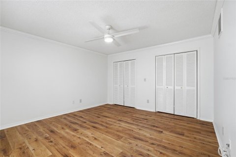 House in Palm Harbor, Florida 2 bedrooms, 182.37 sq.m. № 2140569 - photo 26