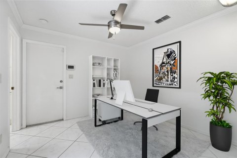 House in Palm Harbor, Florida 2 bedrooms, 182.37 sq.m. № 2140569 - photo 29