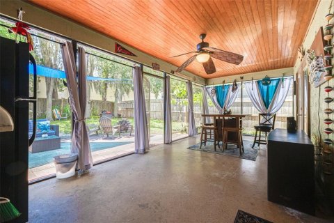 House in Palm Harbor, Florida 4 bedrooms, 181.07 sq.m. № 1847829 - photo 27