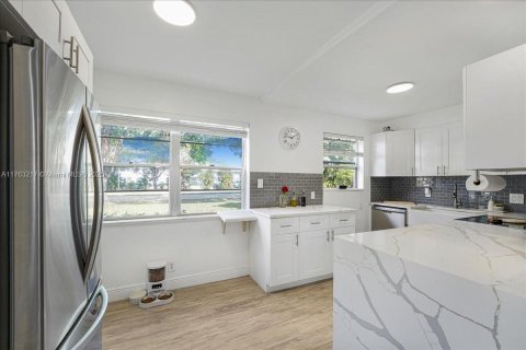 Copropriété à vendre à Deerfield Beach, Floride: 2 chambres, 76.18 m2 № 1748299 - photo 5