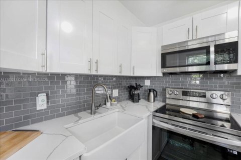 Copropriété à vendre à Deerfield Beach, Floride: 2 chambres, 76.18 m2 № 1748299 - photo 4