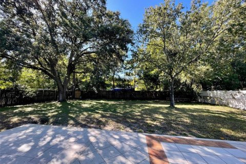 Villa ou maison à louer à Orlando, Floride: 3 chambres, 124.21 m2 № 1877011 - photo 13