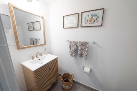 Купить таунхаус в Хомстед, Флорида 3 спальни, 142.14м2, № 2032055 - фото 8